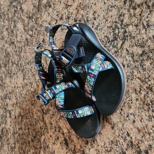 Boys Chaco Sandals Size 1